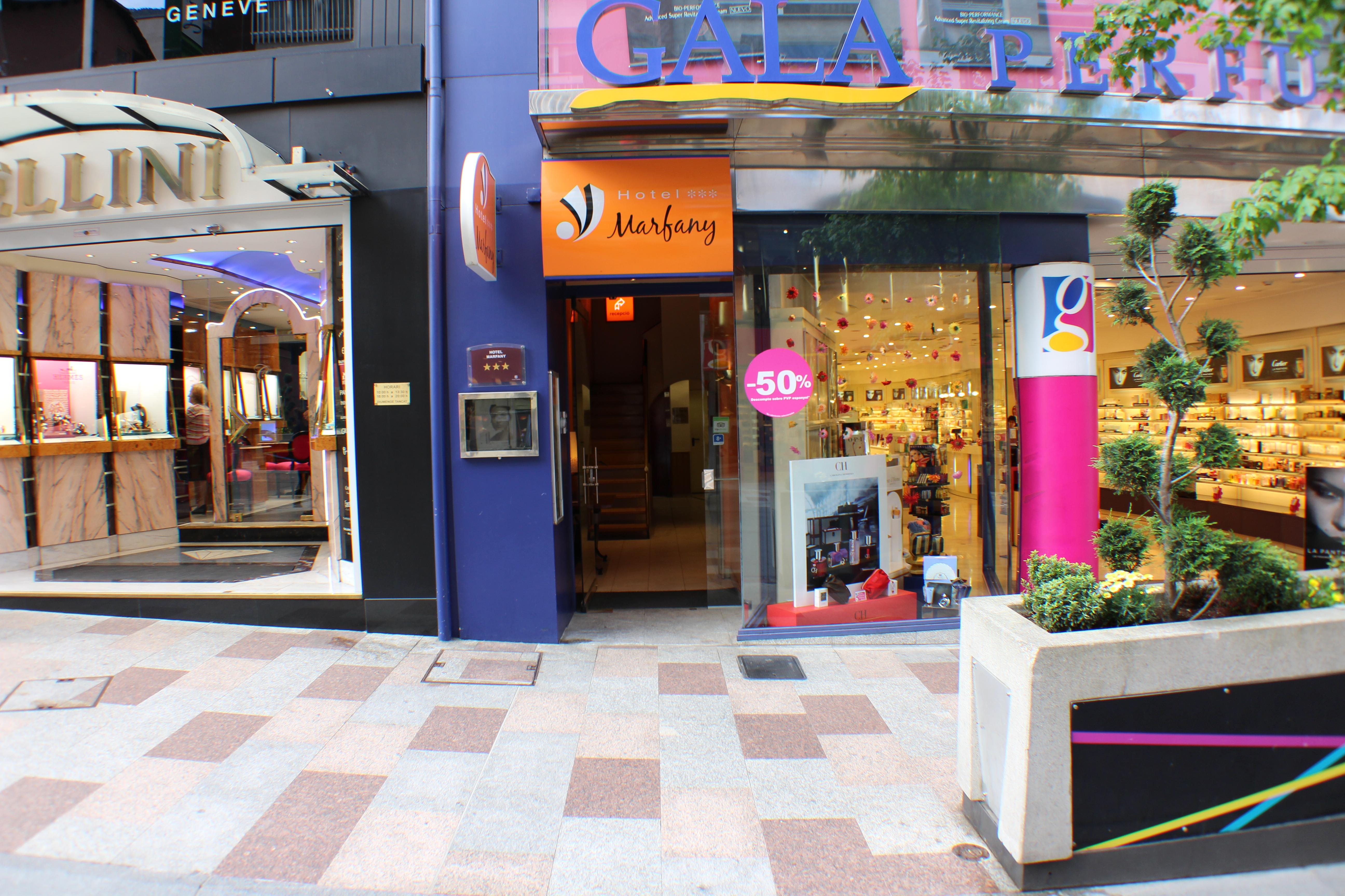 Hotel Marfany Andorra la Vella Exteriör bild